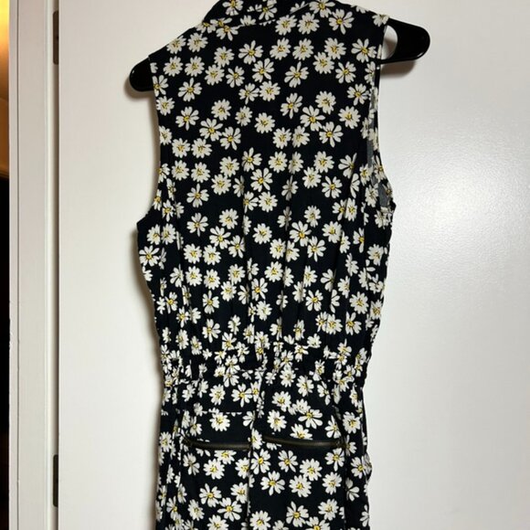 forever 21 daisy print romper - Picture 4 of 4